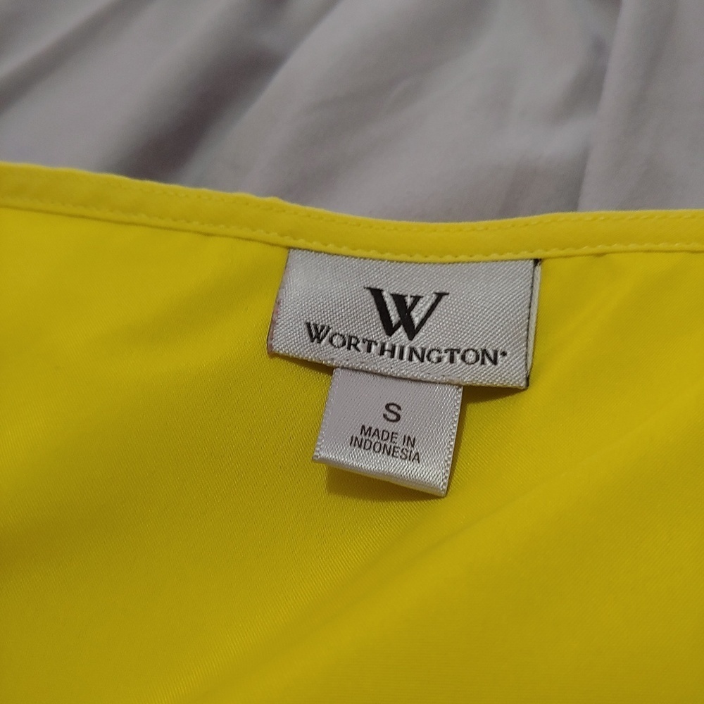 Worthington gently worn yellow peplum tank - Picture 2 of 5